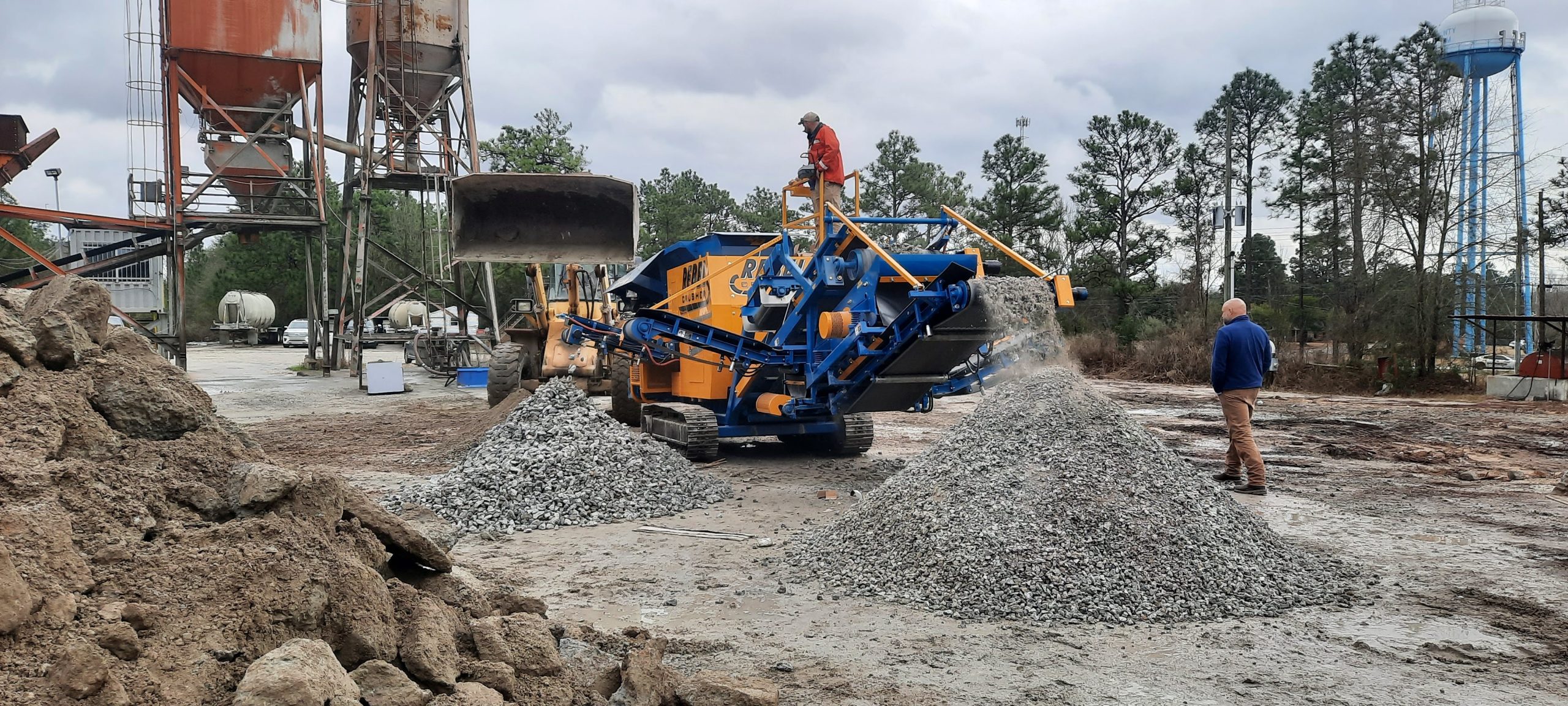 What is a compact crusher? RR Equipment